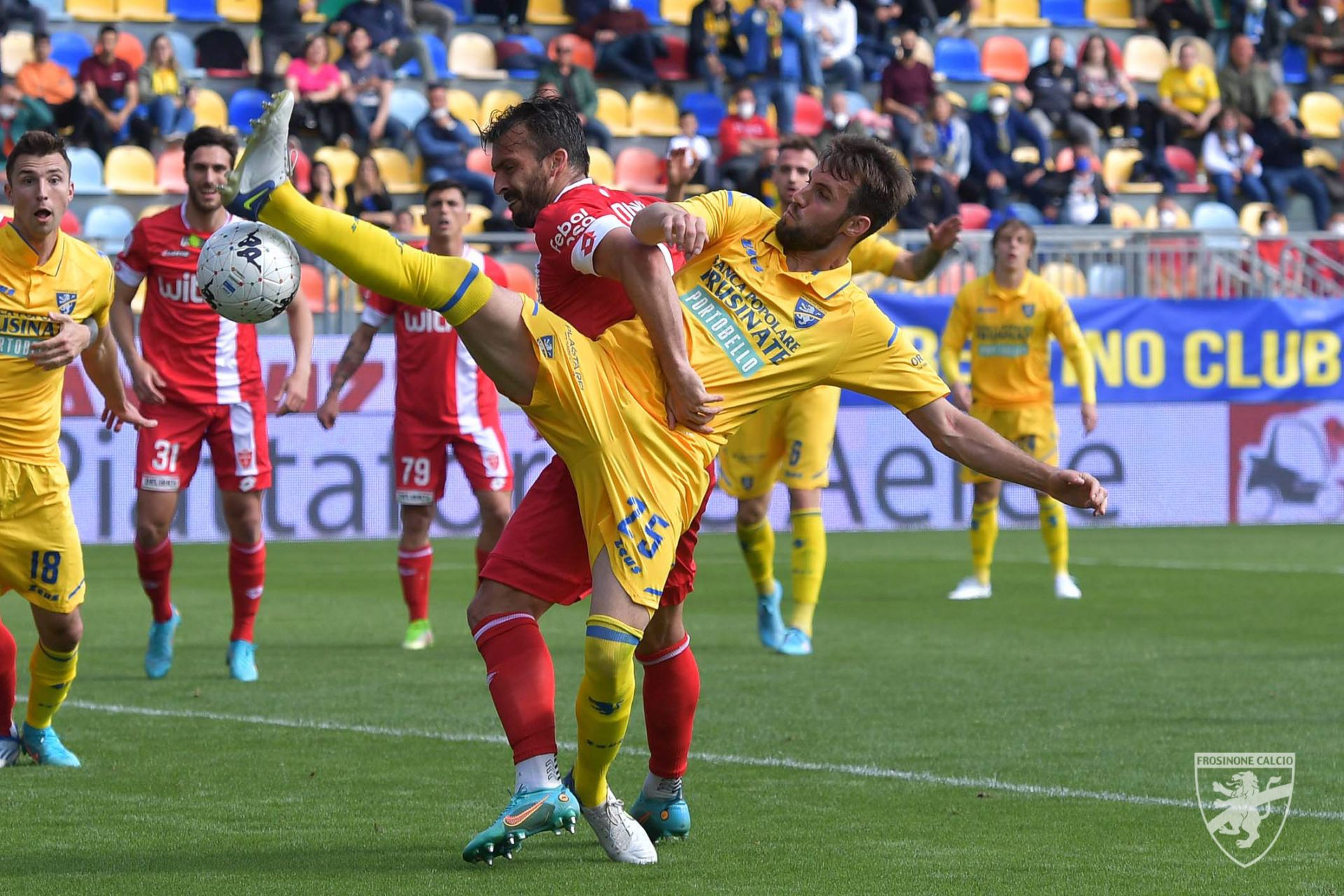 Resultado Final Da Frosinona Vs Monza 22 Foto Editorial - Imagem de equipe,  esportes: 215951126