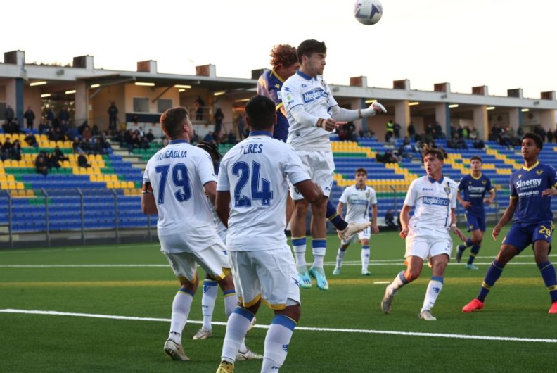 PRIMAVERA 1, IL FROSINONE TROVA UN MURO: IL PORTIERE VERONESE BOSEGGIA