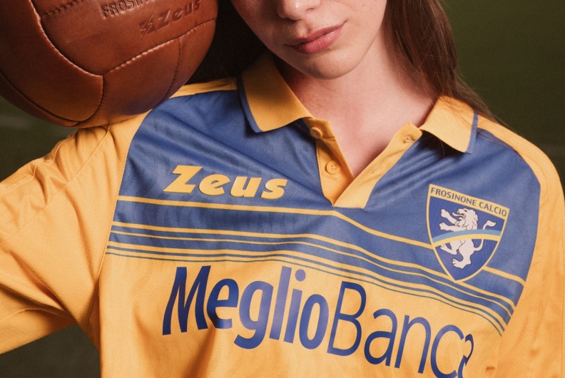 FROSINONE, LE MAGLIE GIA’ FANNO BATTERE I CUORI