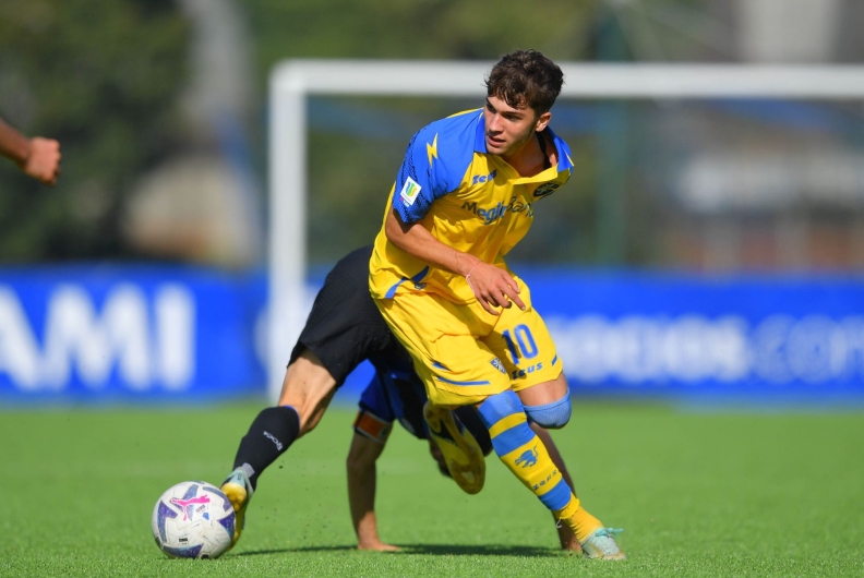 PRIMAVERA 1, IL CALCIO TOTALE DEL FROSINONE ALL’ASSALTO DELLA ROMA